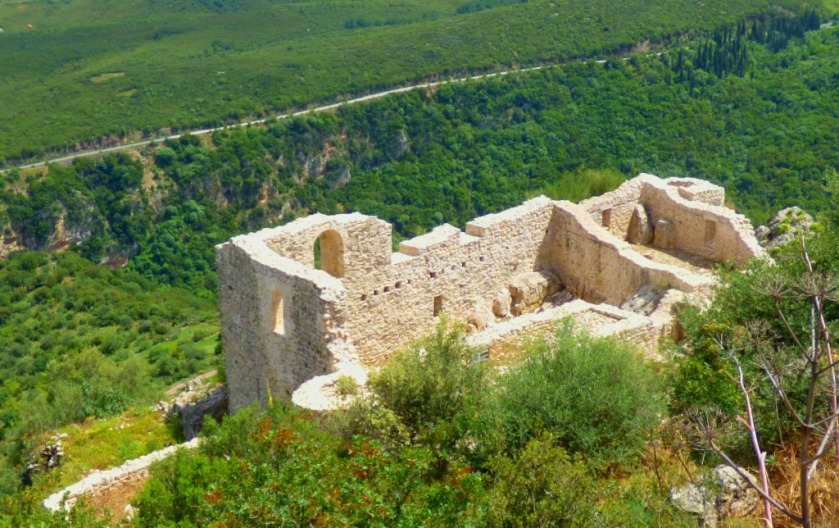 ruins at Karytaina